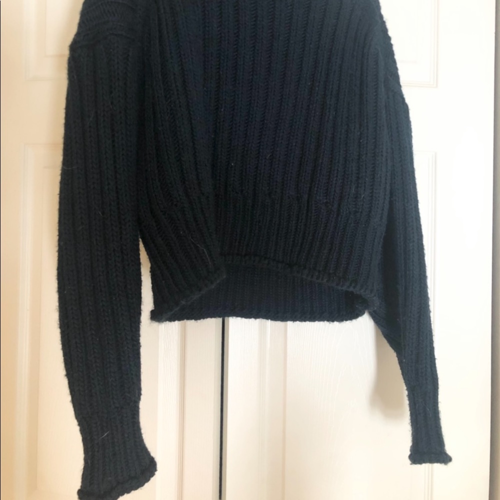 Cropped Chunky Sweater